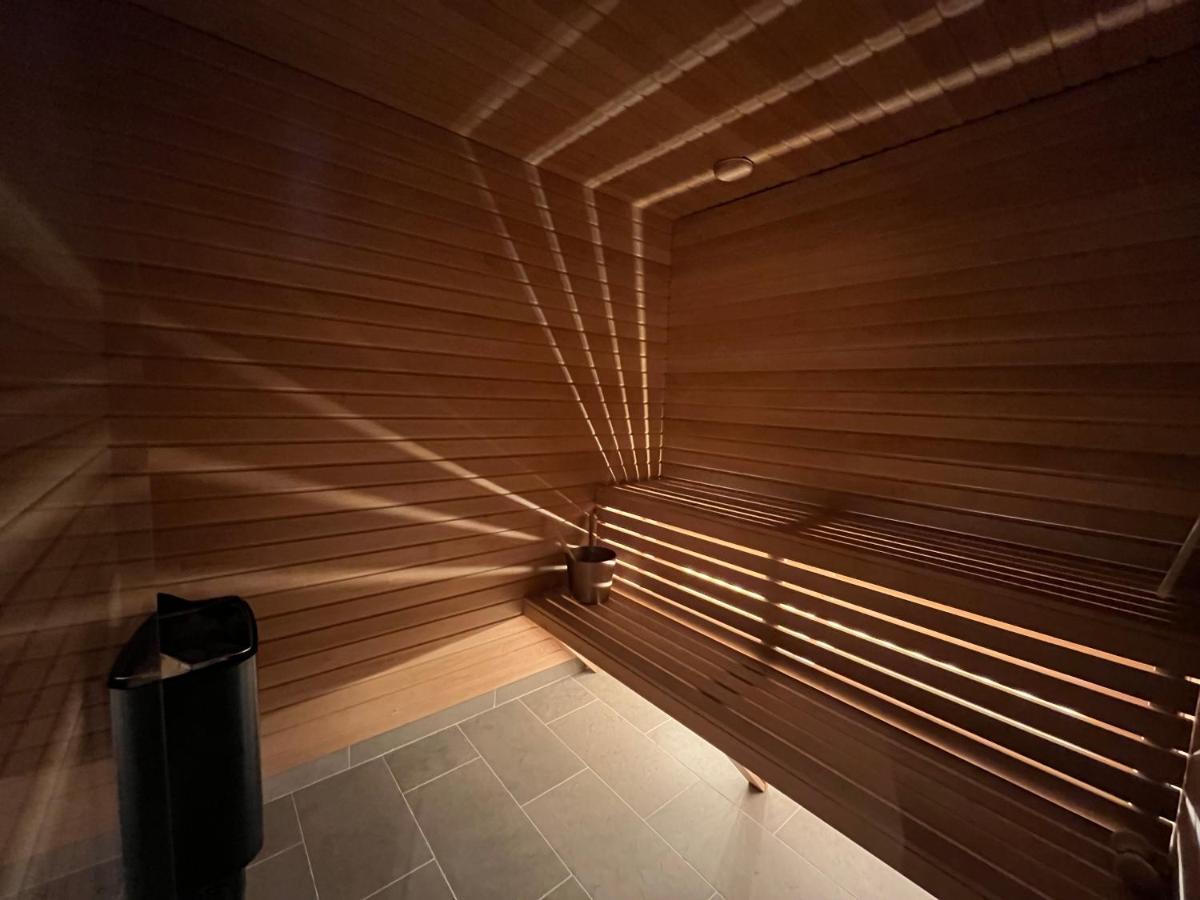 Kavan Townhouse Funaesdalen Dış mekan fotoğraf